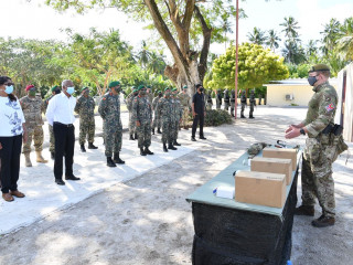 ސިފައިންގެ އަސްކަރީ ތަމްރީނުގެ ޑިމޮންސްޓްރޭޝަން ރައީސް ބައްލަވައިލައްވަނީ