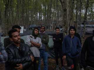 ބަންގްލަދޭޝްގެ މަސައްކަތްތެރިންތަކެއް ބޮސްނިއާ ގައި