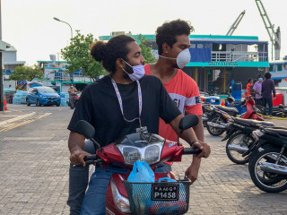 މާސްކް އަޅާއިރު، އަނގަ އަދި ނޭފަތް ރަނގަޅަށް ނިވާ ކުރުމަށް ޑޮކްޓަރުން އިލްތިމާސްކުރޭ