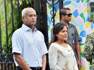 ޖުމުހޫރިއްޔާގެ ދެ ކަނބަލުން