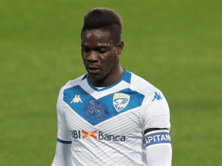 މިދިޔަ ސީޒަނުގައި ބްރެޝިއާއަށް ކުޅުނު ފޯވާޑް މާރިއޯ ބަލޮޓެލީ