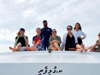 ރާއްޖޭގެ ފަތުރުވެރިކަން އިޝްތިހާރު ކުރުމަށް އޮސްޓްރޭލިޔާގެ ނޫސްވެރިން ޒިޔާރަތްކޮށްފި