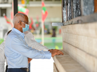 ކަޅުވަކަރު މިސްކިތް ހުޅުވުމުގެ ރަސްމިއްޔާތުގައި ރައީސް ބައިވެރިވެވަޑައިގެންނެވުމުގެ ތެރެއިން