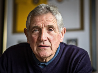 ކޮރޯނާވައިރަސް ޖެހިގެން ލީޑްސްގެ ލެޖެންޑް ނޯމަން ހަންޓާ މަރުވެއްޖެ