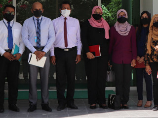 އެޗްއާރުސީއެމްގެ މެންބަރުން އައްޑޫ ސިޓީއަށް ޒިޔާރަތްކުރެއްވުން
