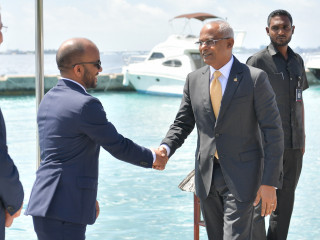 ރައީސް އިބްރާހިމް މުހައްމަދު ސޯލިހް، އަދި ފިނޭންސް މިނިސްޓަރ އިބްރާހިމް އަމީރު