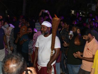 އެޗްޑީސީ އިން ކުރިއަށް ގެންދިޔަ އީދު ހަރަކާތްތަކުގެ ތެރެއިން