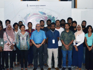 ރާއްޖޭގެ ކުރީގެ ރައީސުލް ޖުމްހޫރިއްޔާ އަލްއުސްތާޒް މައުމޫން އަބަދުލް ގައްޔޫމް \'އަންވެއިލިންގ ވިޝަންސް 2019\' އެގްޒިބިޝަންއަށް ކުރެއްވި ޒިޔާރަތުގެ ތެރއިން