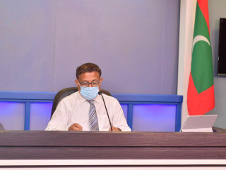 މިނިސްޓަރ އަސްލަމް ނޫސްވެރިންގެ ބައްދަލުވުމުގައި ވާހަކަ ދައްކަވަނީ