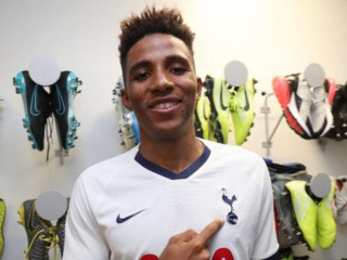 ބެނެފިކާއަށް ކުޅެމުންއައި ފެނާންޑޭޒް ޓޮޓެންހަމްއަށް ބަދަލުވެއްޖެ