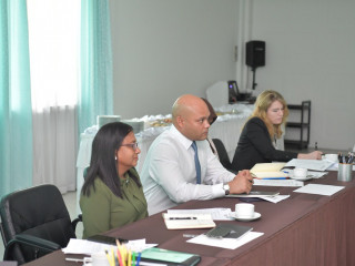 ބައްދަލުވުމުގެ ތެރެއިން