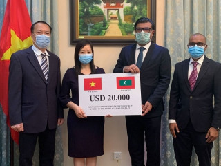 ފައިސާގެ އެހީއާ ހަވާލުވީ ލަންކާގައި ހުންނަވާ ރާއްޖޭގެ ސަފީރު