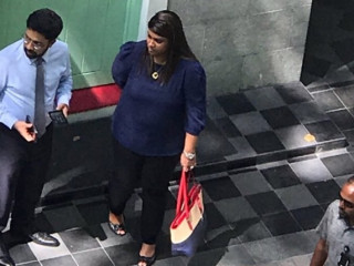 ކުރީގެ ޕީޖީ އާއިޝަތު ބިޝާމް: 1 ފެބްރުއަރީ 2018 ގައި ސުޕްރީމް ކޯޓުން ނެރުނު އަމުރާއި ކުއްލި ނުރައްކަލުގެ ހާލަތު އިއުލާން ކުރި ދުވަސްވަރު