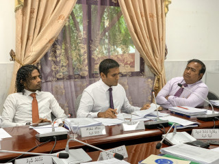 މާލިއްޔަތު ކޮމެޓީގެ ބައްދަލުވުން
