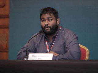 ރެޑް ކްރެސެންޓުގެ ޕްރޮގްރާމް އެންޑް ސާވިސަސް މެނޭޖަރު މައީދު ޒާހިރު