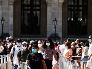 ކޭސްތައް އިތުރުވުމާއި ގުޅިގެން  ފްރާންސްގެ ބައެއް ސިޓީތަކުގައި ވަނީ ކާފިއު އިއުލާންކޮށްފައި