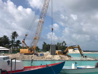 އިސްދޫ ބަނދަރުގެ މަސައްކަތް ކުރިއަށްދަނީ