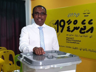 މެދު ހެންވޭރު ދާއިރާގެ މެންބަރު އަލީ އާޒިމް، ޕީޖީ އިންތިހާބުގައި ވޯޓުލަނީ