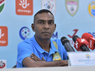 ކުލަބު ވެލެންސިއާގެ ކޯޗު މުޙައްމަދު އާތިފް (އާތީ)