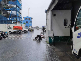 Weather Alert: The MNDF Fire and Rescue Service is currently working to pump out floodwaters in the area surrounding the STO flour warehouse, following heavy rainfall in Malé.