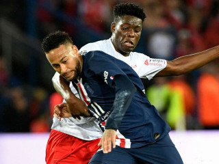 ރެއިމްސް އަދި ޕީއެސްޖީ ބައްދަލުކުރި މެޗުގެ ތެރެއިން