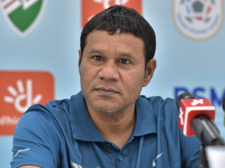 ދަ ގްރާންޑޭ ސްޕޯޓްސް ކުލަބުގެ ކޯޗު އިސްމާޢީލް މަހަފޫޒް (އިންމަ)