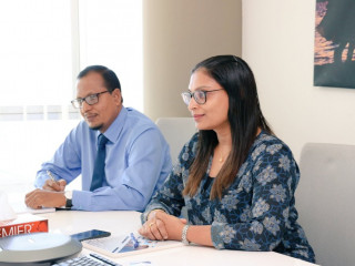 އެޑިއުކޭޝަން މިނިސްޓަރ އައިޝަތް އަލީ