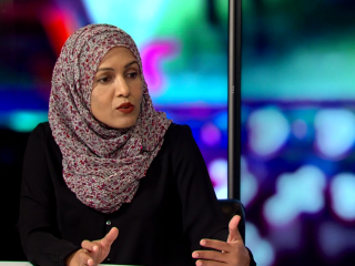 ރާއްޖެޓީވީގެ ފަލަސުރުހީ ޕްރޮގުރާމްގައި މިނިސްޓރ އޮފް ސްޓޭޓް ފޯރ އެޑިއުކޭޝަން، އައިޝަތު އާތިޔާ ނަސީރު ވާހަކަ ދައްކަވަނީ