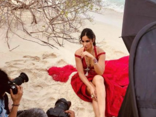 ކެޓްރީނާ ކެއިފް ރާއްޖޭގައި ނަގާފައިވާ ފޮޓޯއެއް