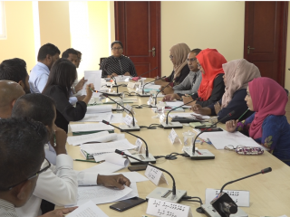 އެޗްއާރްސީއެމްގެ މެމްބަރުން ޖެންޑަރ ކޮމިޓީގައި