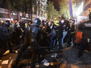 ކެޓަލޯނިއާގައި ހިންގި ހަމަނުޖެހުންތަކުގެ ތެރެއިން