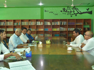 ރައީސް ސޯލިހު ނ. އަތޮޅު ކައުންސިލްގެ ބޭފުޅުންނާއި އެކު ބޭއްވި ބައްދަލުކުރެއްވުމުގެ ތެރެއިން