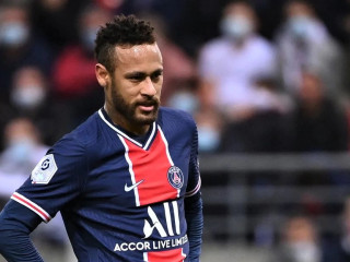 ޕީއެސްޖީއަށް ކުޅެމުން އަންނަ ބްރެޒިލުގެ ތަރި ނޭމާ