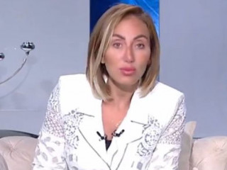 ފަލަ މީހުންނާއި ދިމާލަށް ބަދުބަސް ބުނި މިސްރުގެ ޓީވީ ހޯސްޓެއް ސަސްޕެންޑްކޮށްފި