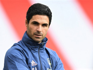 އާސެނަލުގެ ކޯޗު މިކޭލް އާޓެޓާ