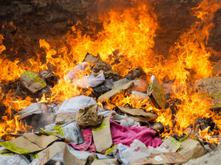 މަސްތުވާ ތަކެތި ނައްތާލަނީ