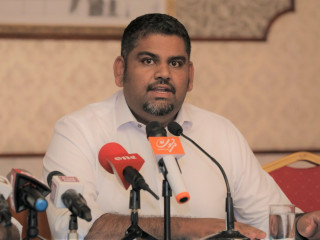 ނޫސްވެރިންގެ ބައްދަލުވުމުގައި މަބްރޫކް ވާހަކަދައްކަވަނީ