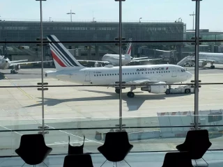 ޮޕެރިސް ޗާލްސް އެއަރޕޯޓް؛ ޖޫން 15ން ފެށިގެން އީޔޫގެ ގައުމުތަކުގެ ތެރޭގައި ދަތުރުކުރުމުގެ ހުއްދަ ފްރާންސުން ވަނީ ދީފައި