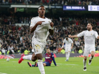 ވިނިޝިއަސް ޖޫނިއާ