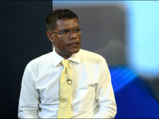 އިނގުރައިދޫ ދާއިރާގެ މެންބަރު ހަސަން އަހުމަދު، ރާއްޖެޓީވީގެ ސިޔާސީ ދުނިޔެ ޕްރޮގްރާމުގައި ވާހަކަދައްކަވަނީ