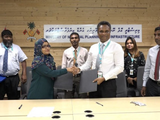 ސޮއި ކުރުމަށް ބޭއްވުނު ރަސްމިއްޔާތުގެ ތެރެއިން