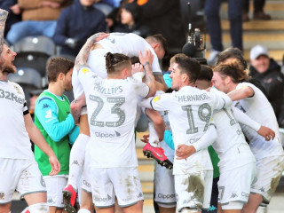 16 އަހަރަށް ފަހު ލީޑްސް އަލުން ޕްރިމިއާ ލީގަށް