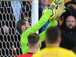 ވެޓްފޯރޑް އަދި ޔުނައިޓެޑް ބައްދަލުކުރި މެޗުގެ ތެރެއިން