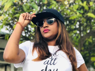 ފިލްމީތަރި އަޒޫ