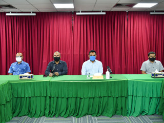 ބުރާސްފަތި ދުވަހުގެ ރޭ އިސްލާމީ މަރުކަޒުގެ ޖަލްސާކުރާ މާލަމުގައި ބޭއްވި ބައްދަލުވުމުގެ ތެރެއިން