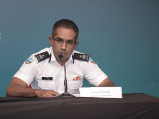 ބުދަ ދުވަހު ބޭއްވި ނޫސްވެރިންގެ ބައްދަލުވުމުގެ ތެރެއިން، އެސިސްޓެންޓް ކޮމިޝަނަރ އޮފް ކަސްޓަމްސް އިސްމާއިލް ނާޝިދު