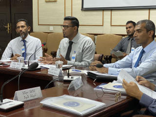 މީގެކުރިން ބޭއްވި ރައްޔިތުންގެ މަޖިލީހުގެ ކޮމިޓީއެއްގައި އޮޑިޓަރ ޖެނެރަލް ބައިވެރިވެ ވަޑައިގަންނަވަނީ