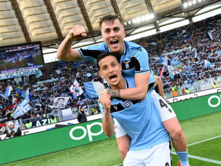 ބޮލޯނިއާ އާއި ލާޒިއޯ ބައްދަލުކުރި މެޗުގެ ތެރެއިން