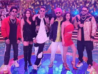 ގުޑް ނިއުޒް ޕޯސްޓަރ