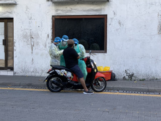 ކޮވިޑާއެކު ދިވެހިން ވޭތުކުރި 300 ދުވަސް